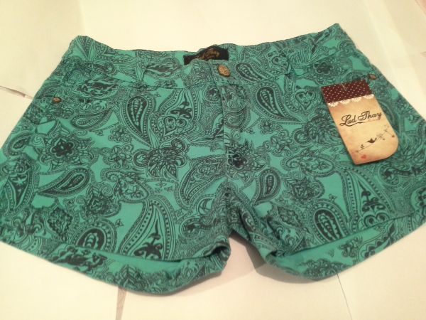 short estampa tam 42